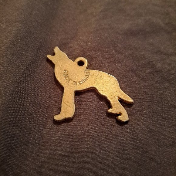 Vintage Enamel Wolf Pendant - Picture 2 of 2